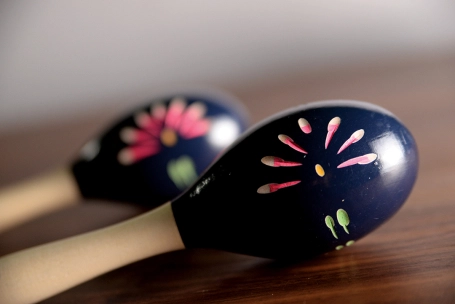  image 2 GP-MARACA1 8-inch Wood Painted Maracas